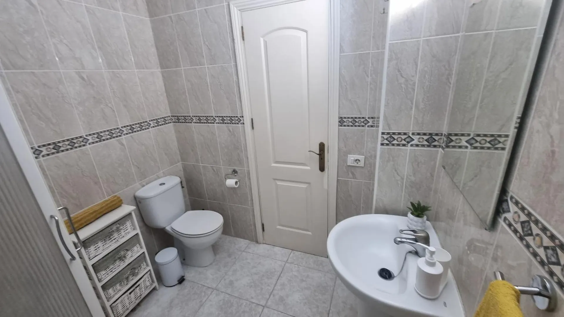Διαμέρισμα Diadas Home Breeze Guargacho